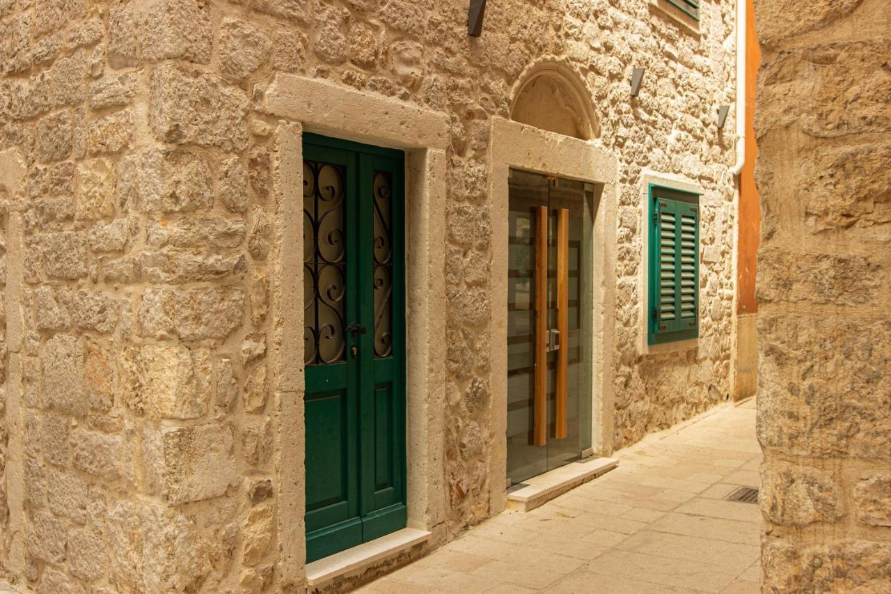 St. Clara Old Town Aparthotel Sibenik Exterior photo